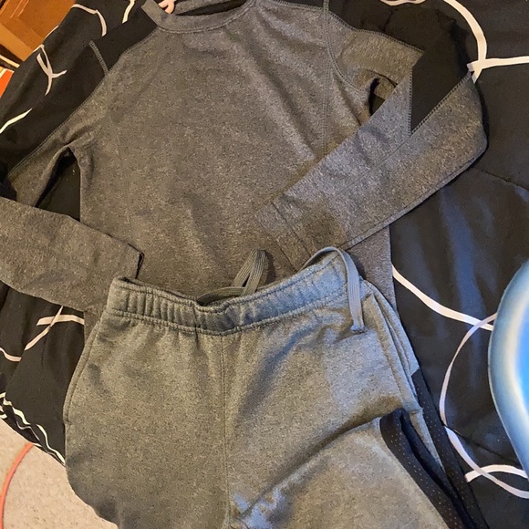 MTA SPORTS Sweats Outfit - Picture 2 of 6